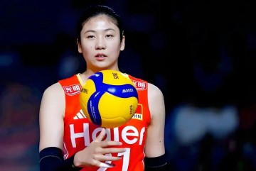 女排副攻不愁了：高意老而弥坚！王奥芊郭中楠刘敏乔太有潜力|拦网|女排联赛|陈厚羽|万梓玥|许晓婷_新浪新闻