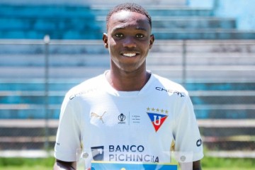 百家乐玩法-世体：巴萨全世界搜寻人才，试训17岁的厄瓜多尔中场新星卡斯蒂略