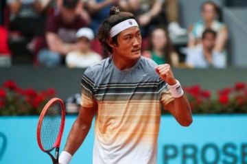 百家乐玩法-取得红土赛季开门红 张之臻和商竣程都棒棒的